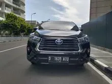 2020 Toyota Innova Venturer 2.4 Wagon TOYOTA INNOVA VENTURER DIESEL AT 2020 BLACK ON BLACK TOP CONDITION RECORD TOYOTA MULUS