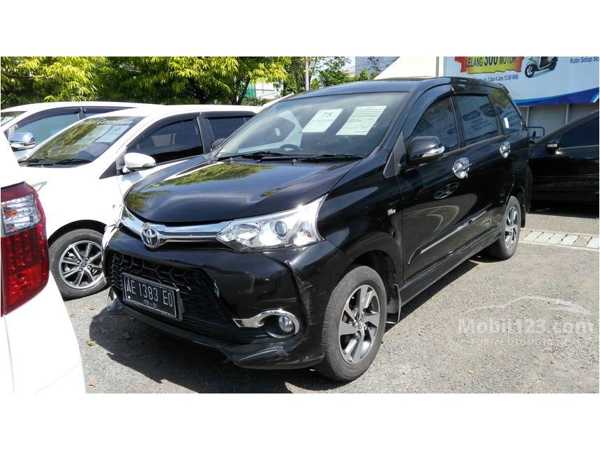 Jual Mobil Toyota Avanza 2016 Veloz 1.5 di Jawa Timur 