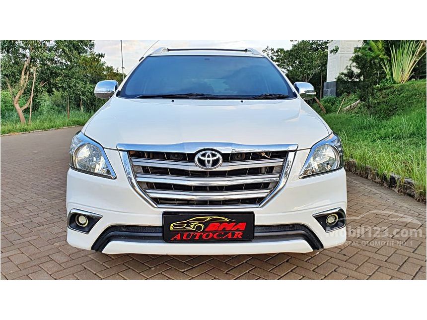 Jual Mobil  Toyota Kijang Innova  2014 E 2 0 di DKI Jakarta 