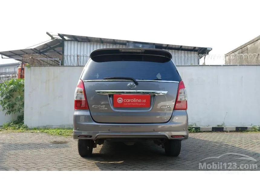 2012 Toyota Kijang Innova V MPV
