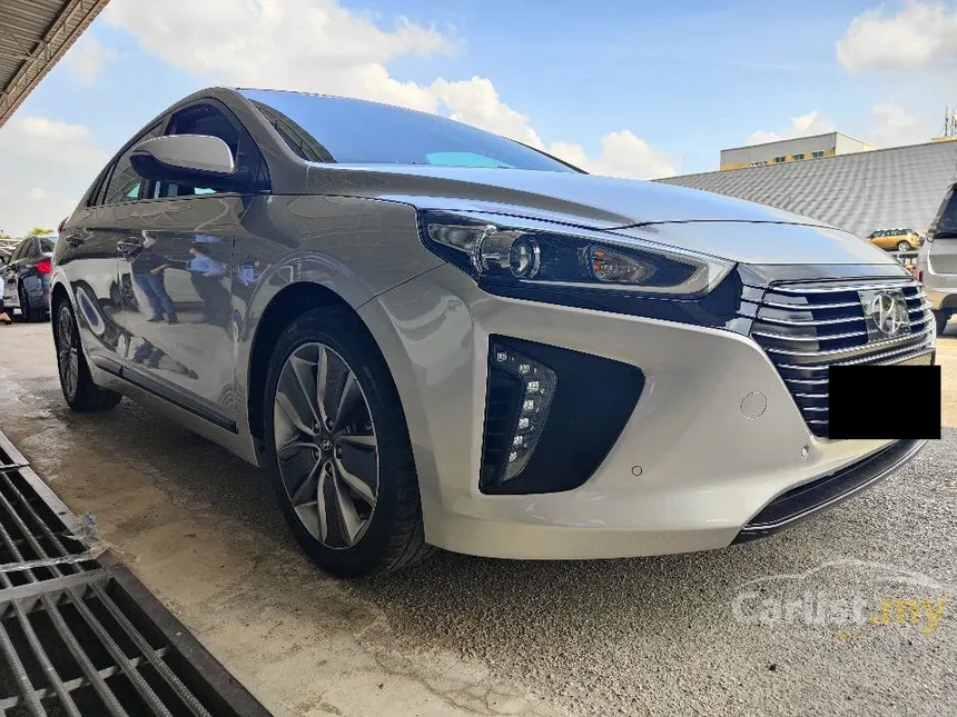 2018 Hyundai Ioniq Hybrid BlueDrive HEV Plus Hatchback