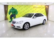 2013 Mercedes-Benz E200 1.8 W212 (ปี 10-16) NGT Sedan AT