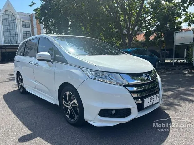 Jual Honda Odyssey Automatic Bekas di Surabaya Harga Kredit Murah