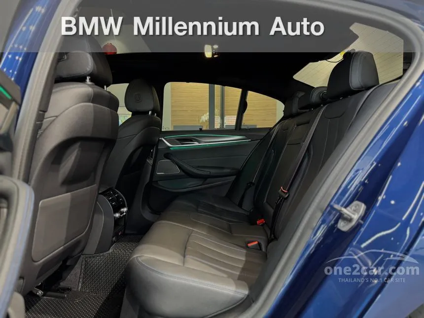 2023 BMW 530e M Sport Sedan