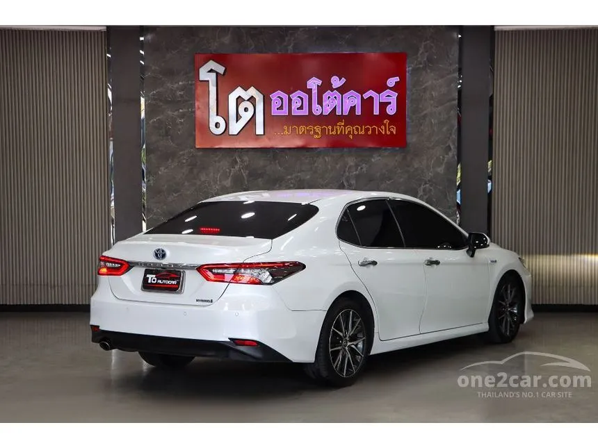 2021 Toyota CAMRY HEV Premium Sedan