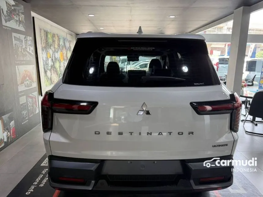 2025 Mitsubishi Destinator Ultimate SUV