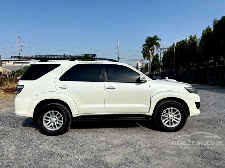 2013 Toyota Fortuner V SUV
