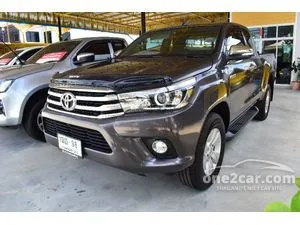 2016 Toyota HILUX REVO 2.4 E Prerunner Smart Cab Pickup
