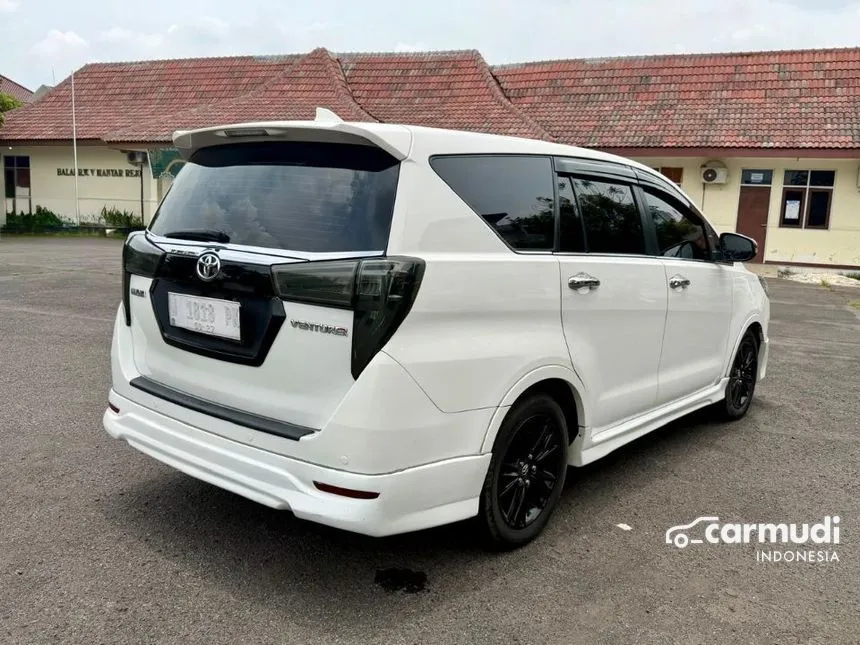 2017 Toyota Kijang Innova Venturer MPV