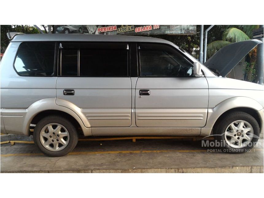 Jual Mobil Mitsubishi Kuda 2002 Grandia 2.0 di DKI Jakarta Automatic 