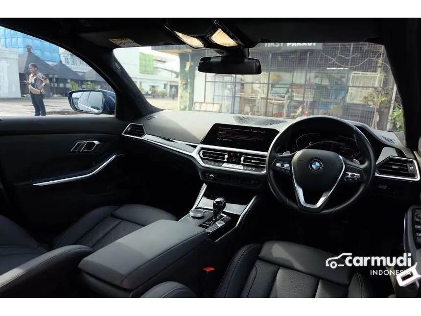 2022 BMW 320i Sport Sedan