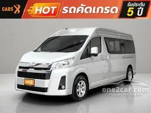 2020 Toyota Commuter 2.8 Van