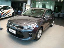 2017 KIA Rio 1.4 AT YB Hatchback with Sunroof