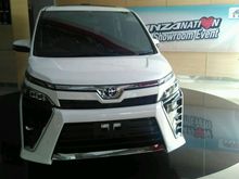 2018 Toyota Voxy 2.0
