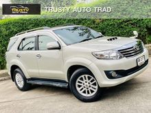 2012 Toyota Fortuner 3.0 (ปี 12-15) V SUV AT