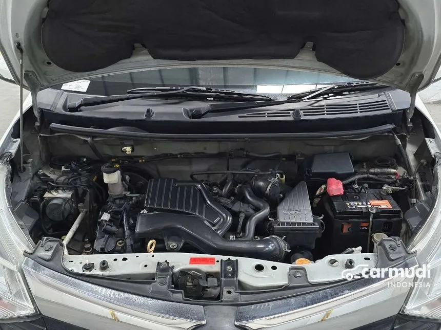 2019 Daihatsu Sigra R Deluxe MPV