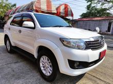 2013 Toyota Fortuner 2.7 (ปี 12-15) V SUV