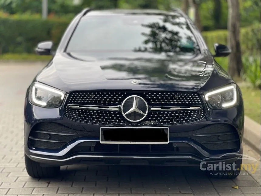 2021 Mercedes-Benz GLC300 4MATIC AMG Line SUV