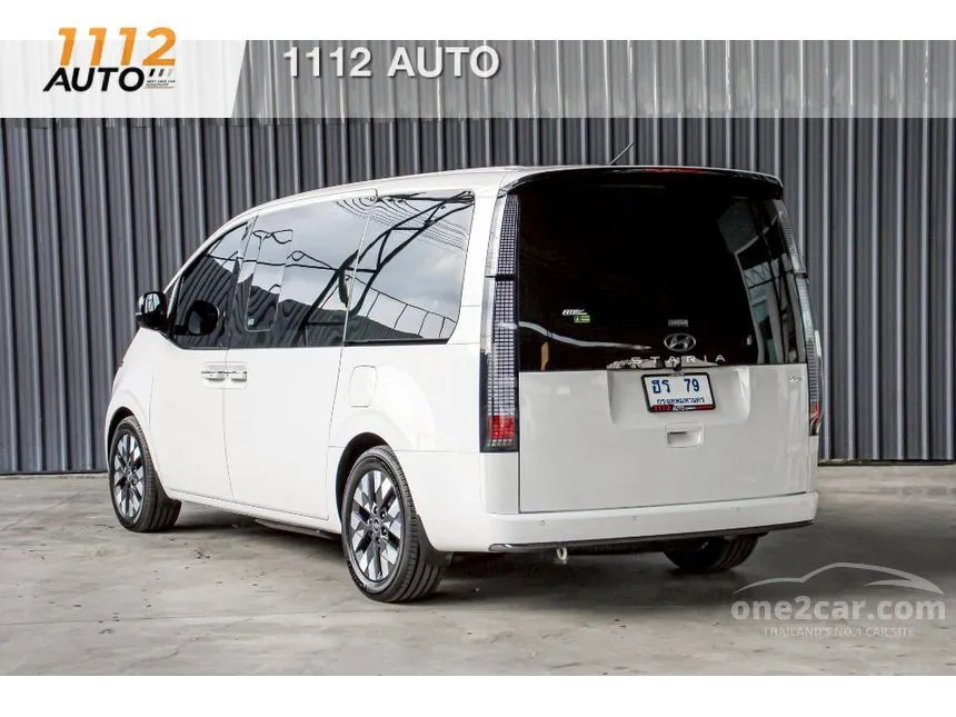 2022 Hyundai Staria Premium Van