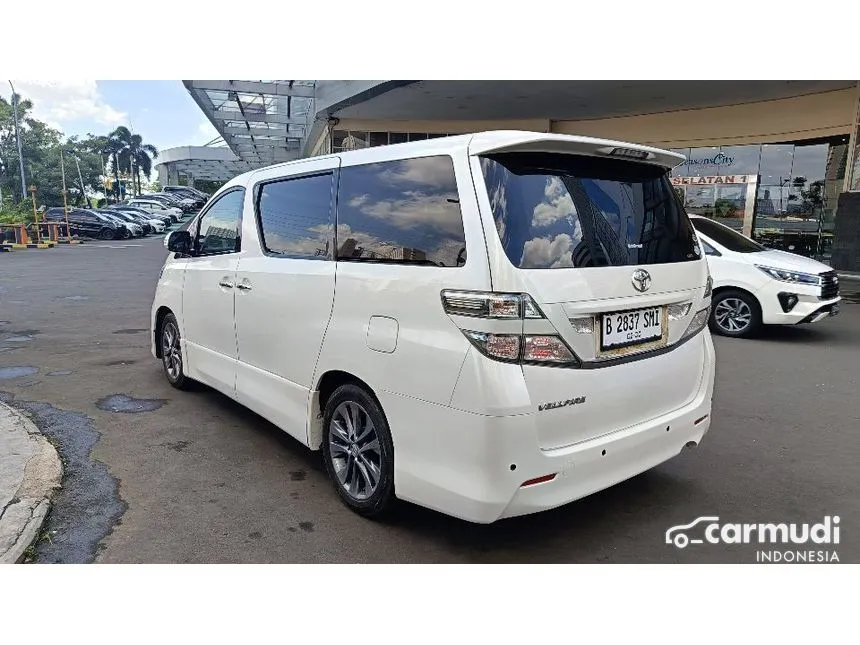 2011 Toyota Vellfire Z MPV