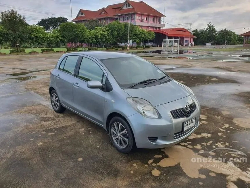 2006 Toyota Yaris E Hatchback