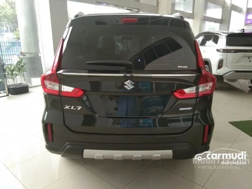 Jual Mobil Suzuki XL7 2024 ZETA 1.5 di DKI Jakarta Automatic Wagon Putih Rp 202.400.009
