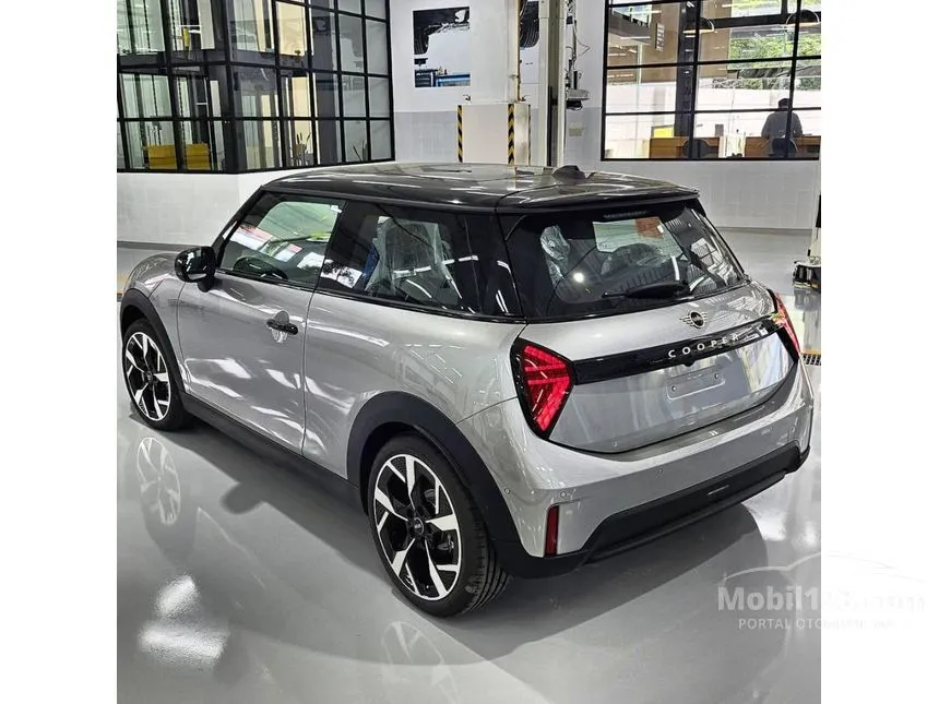 2025 MINI Cooper S 3 Door Hatchback