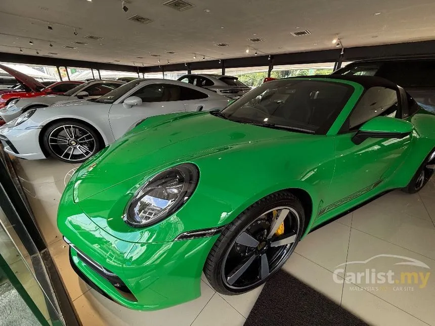 2021 Porsche 911 Targa 4S Heritage Design Edition Convertible