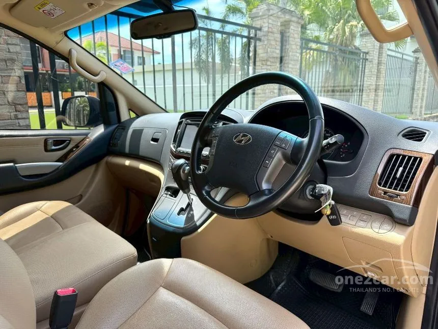 2019 Hyundai H-1 Deluxe Van