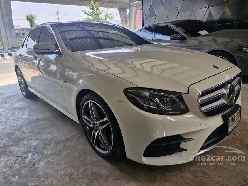 2020 Mercedes-Benz E350 e AMG Dynamic Sedan