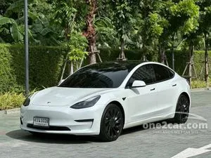 2023 TESLA Model 3 Performance Sedan