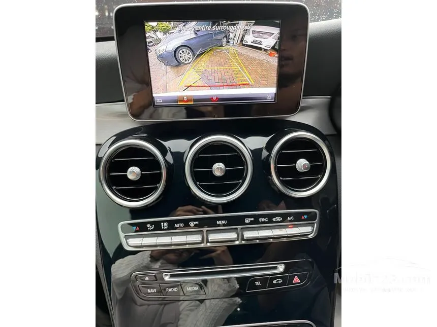 2018 Mercedes-Benz C200 AMG Line Sedan