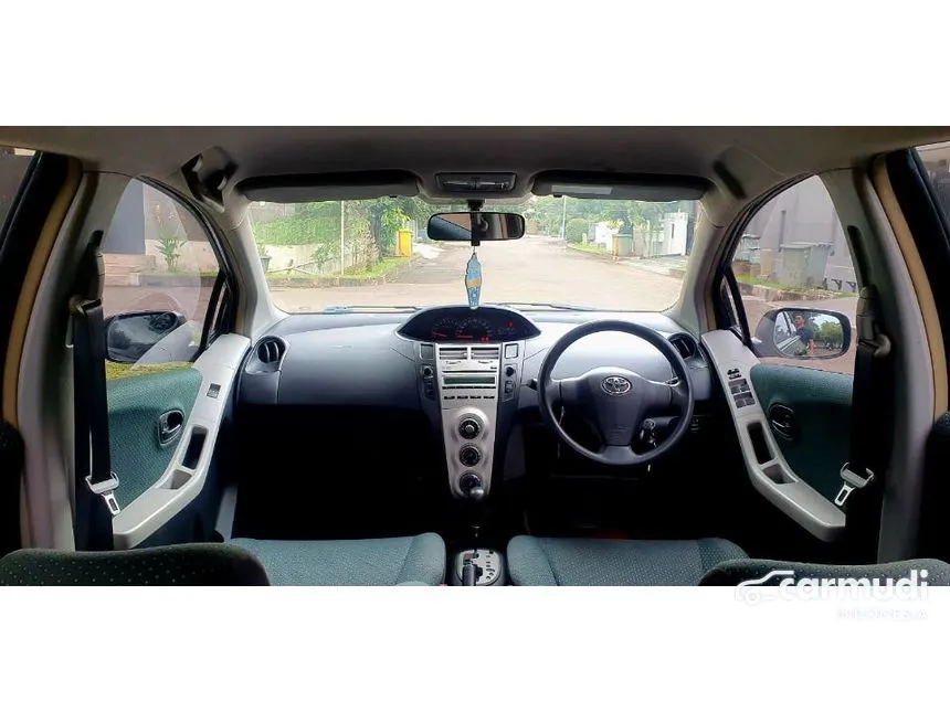 2008 Toyota Yaris E Hatchback