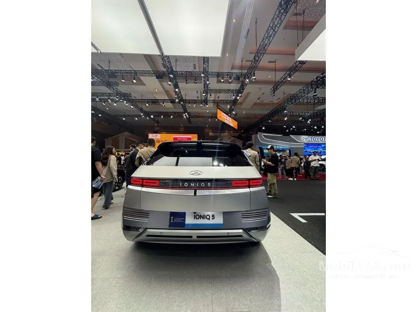 2026 Hyundai IONIQ 5 Signature Long Range SUV