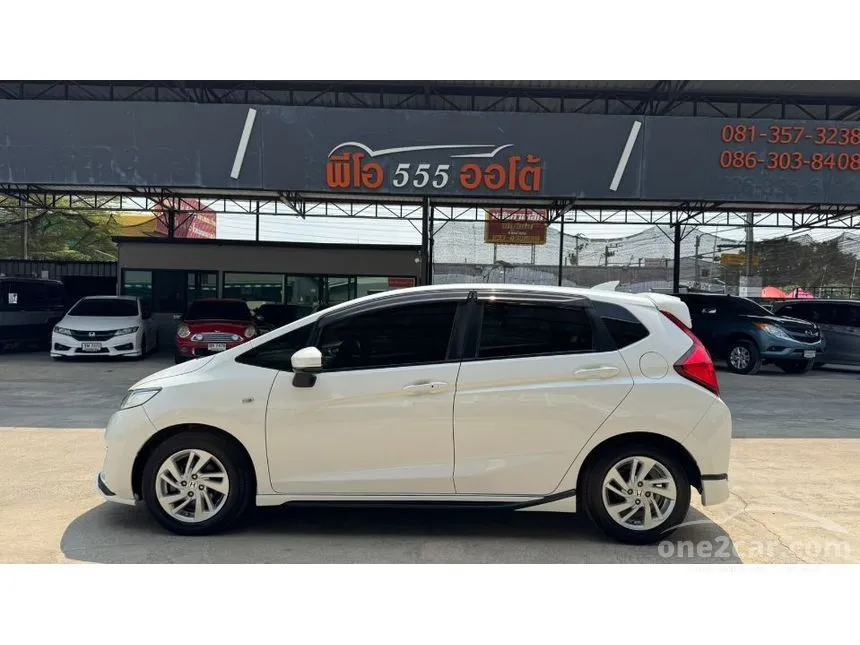 2015 Honda JAZZ V Hatchback