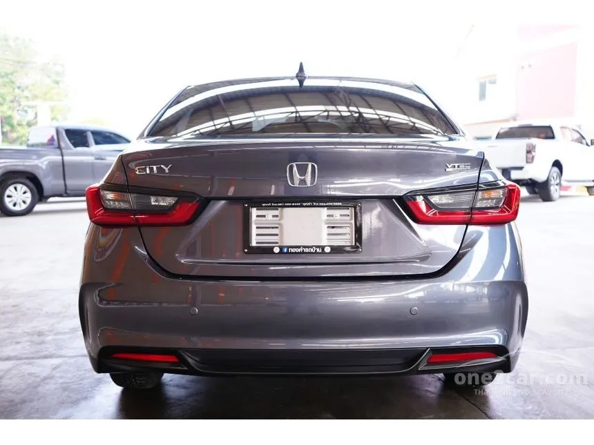 2022 Honda City V Sedan