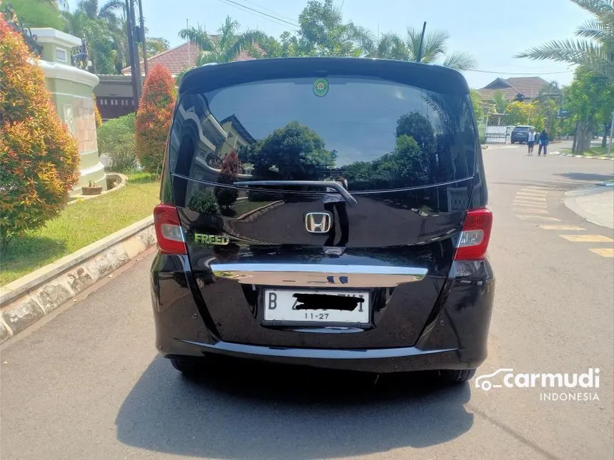 2012 Honda Freed S MPV