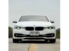 2018 BMW 330e 2.0 F30 (ปี 16-20) Iconic Sedan