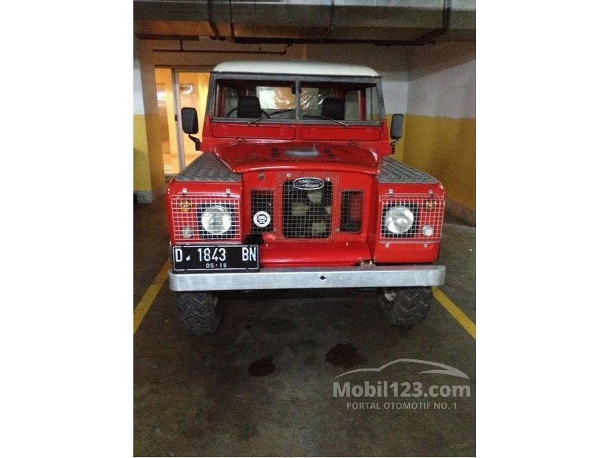 1977 Land Rover Defender 2.5 Manual SUV Offroad 4WD