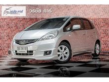 2011 Honda Jazz 1.5 (ปี 08-14) V i-VTEC Hatchback AT