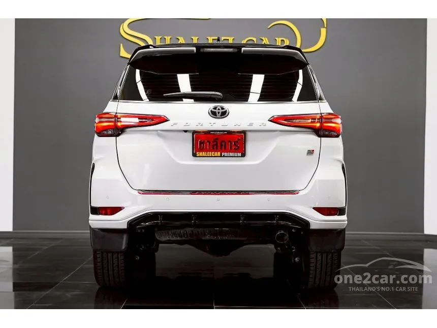 2023 Toyota FORTUNER GR Sport (Black Top) SUV