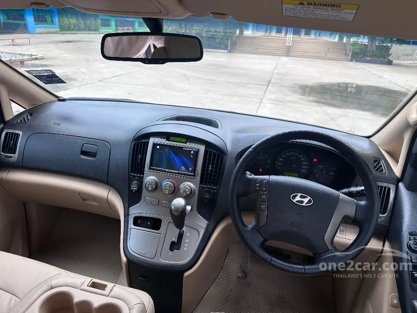2015 Hyundai GRAND STAREX Premium Wagon