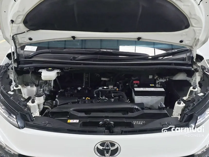 2024 Toyota Voxy (Premium Color) MPV