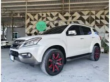 2014 Isuzu MU-X 3.0 (ปี 13-19) DVD 4WD SUV
