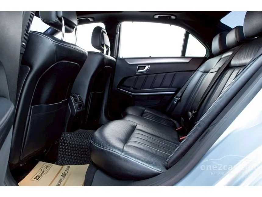 2016 Mercedes-Benz E300 Blue TEC Hybrid Sedan