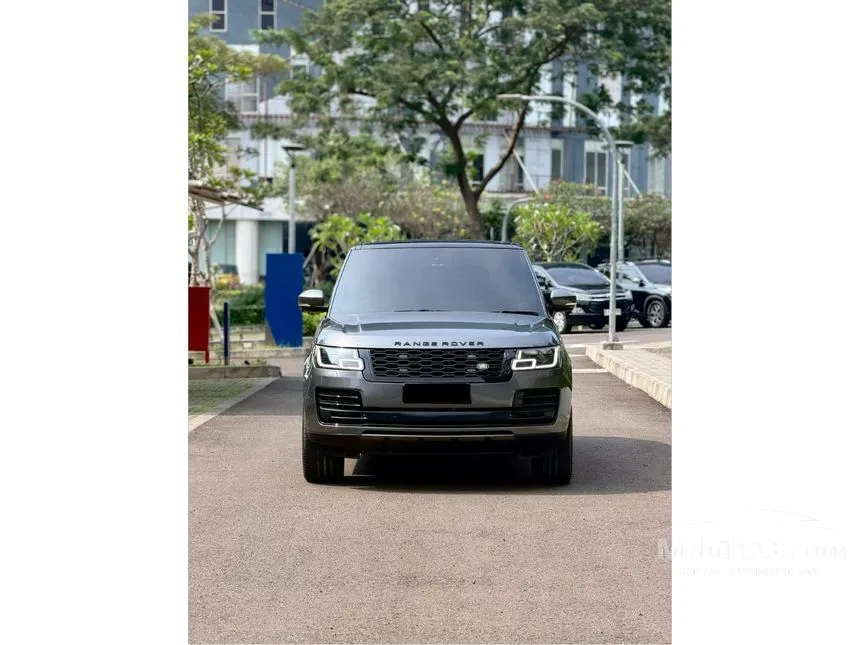 2014 Land Rover Range Rover Vogue SUV