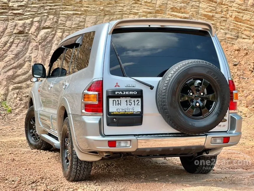 2001 Mitsubishi PAJERO GLS SUV