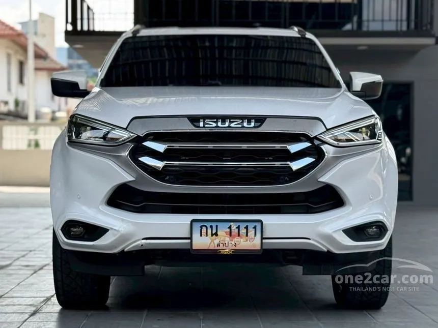 2021 Isuzu MU-X Ultimate SUV