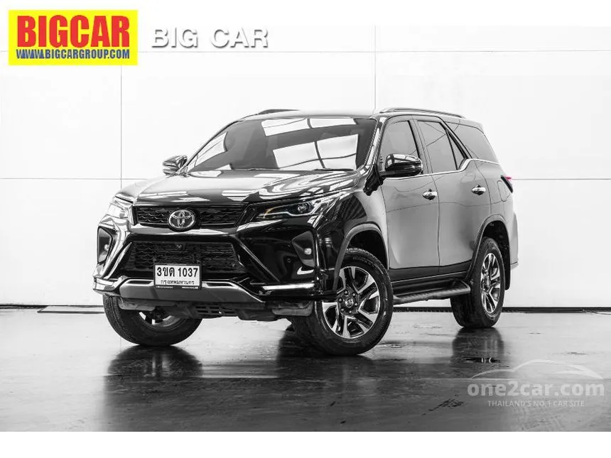 2022 Toyota FORTUNER Leader V SUV