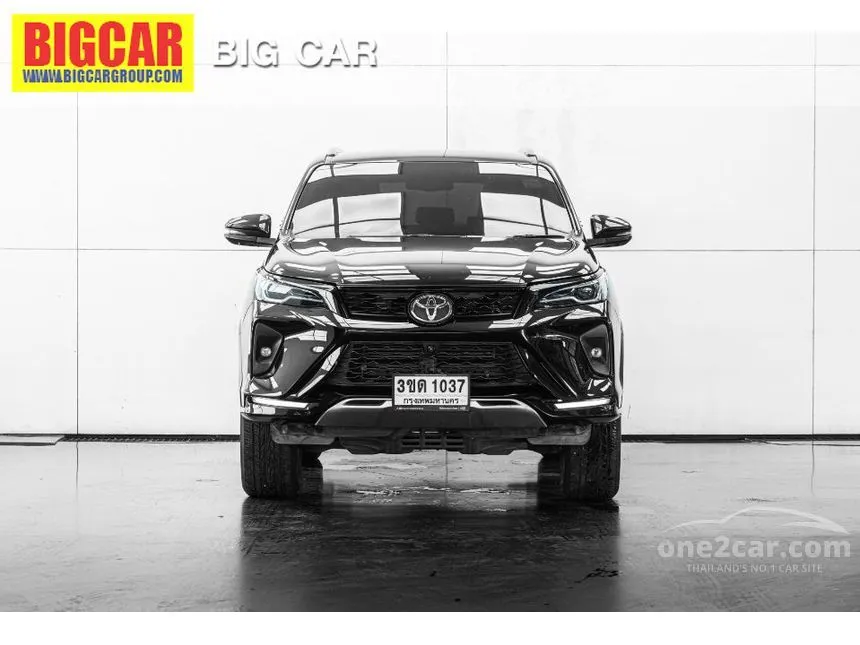 2022 Toyota FORTUNER Leader V SUV